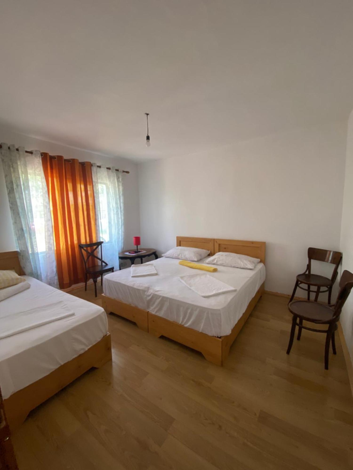 Rupa Guest House Camping Shkodra Kültér fotó